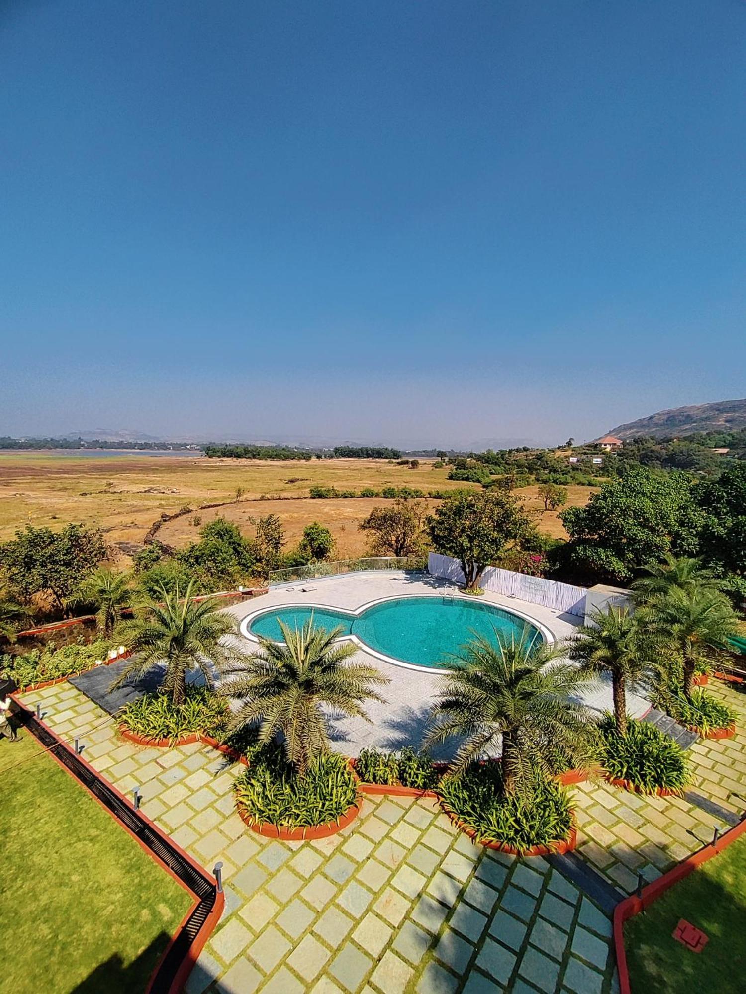 Ananta Villa Lonavala Exterior foto